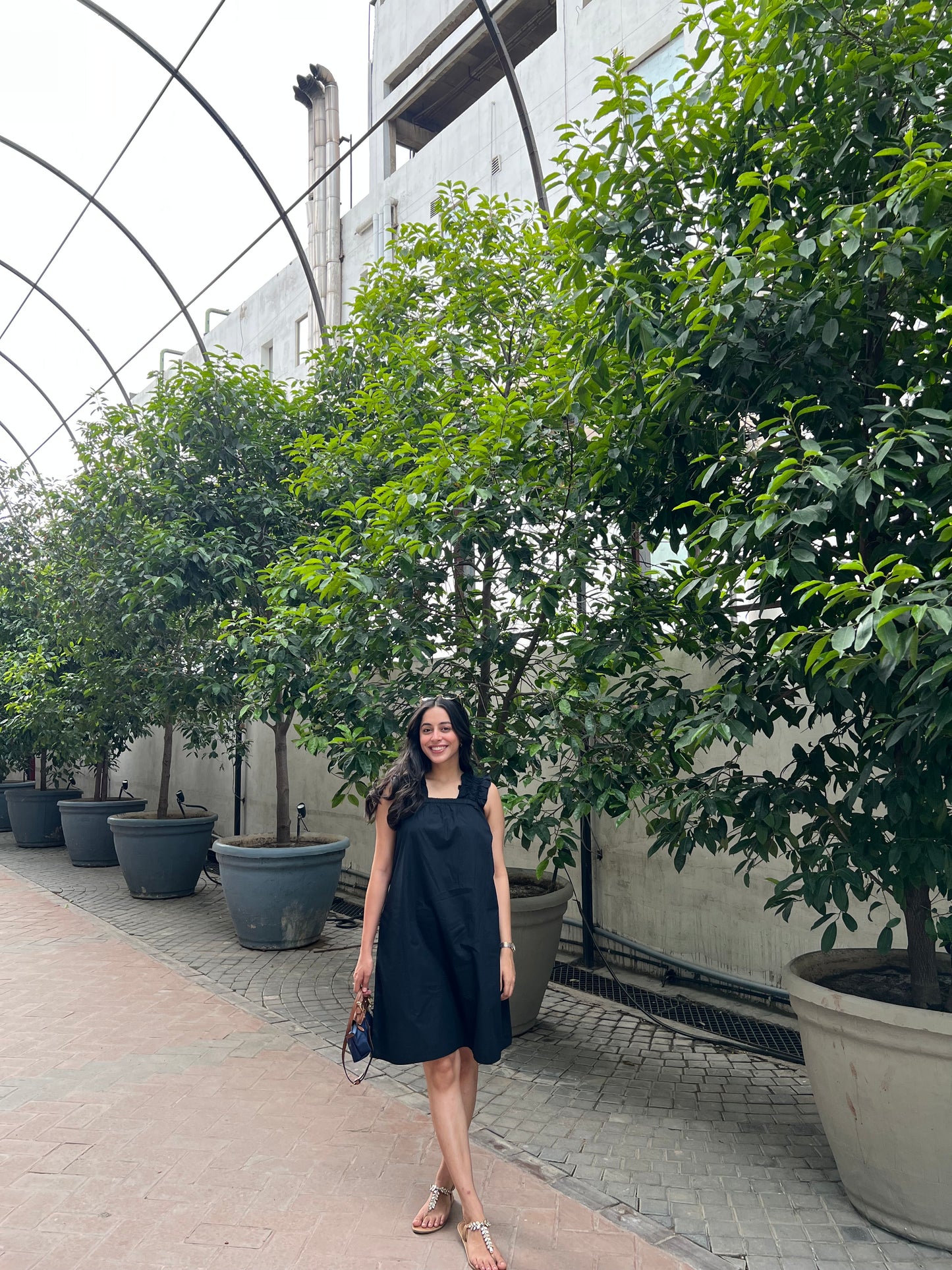 FRILLED STRAPS DRESS - BLACK