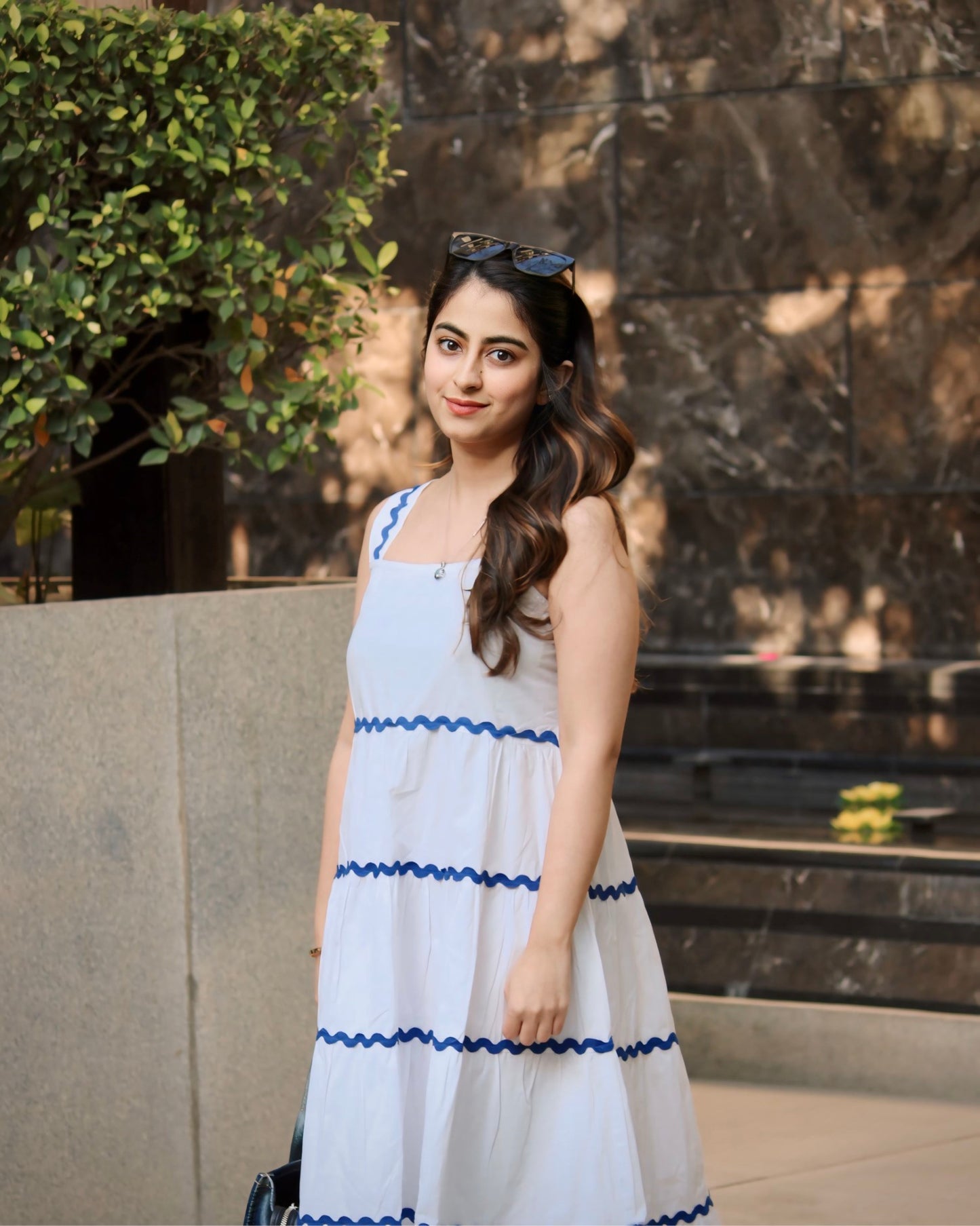 WHITE WAVY DRESS -BLUE LACE