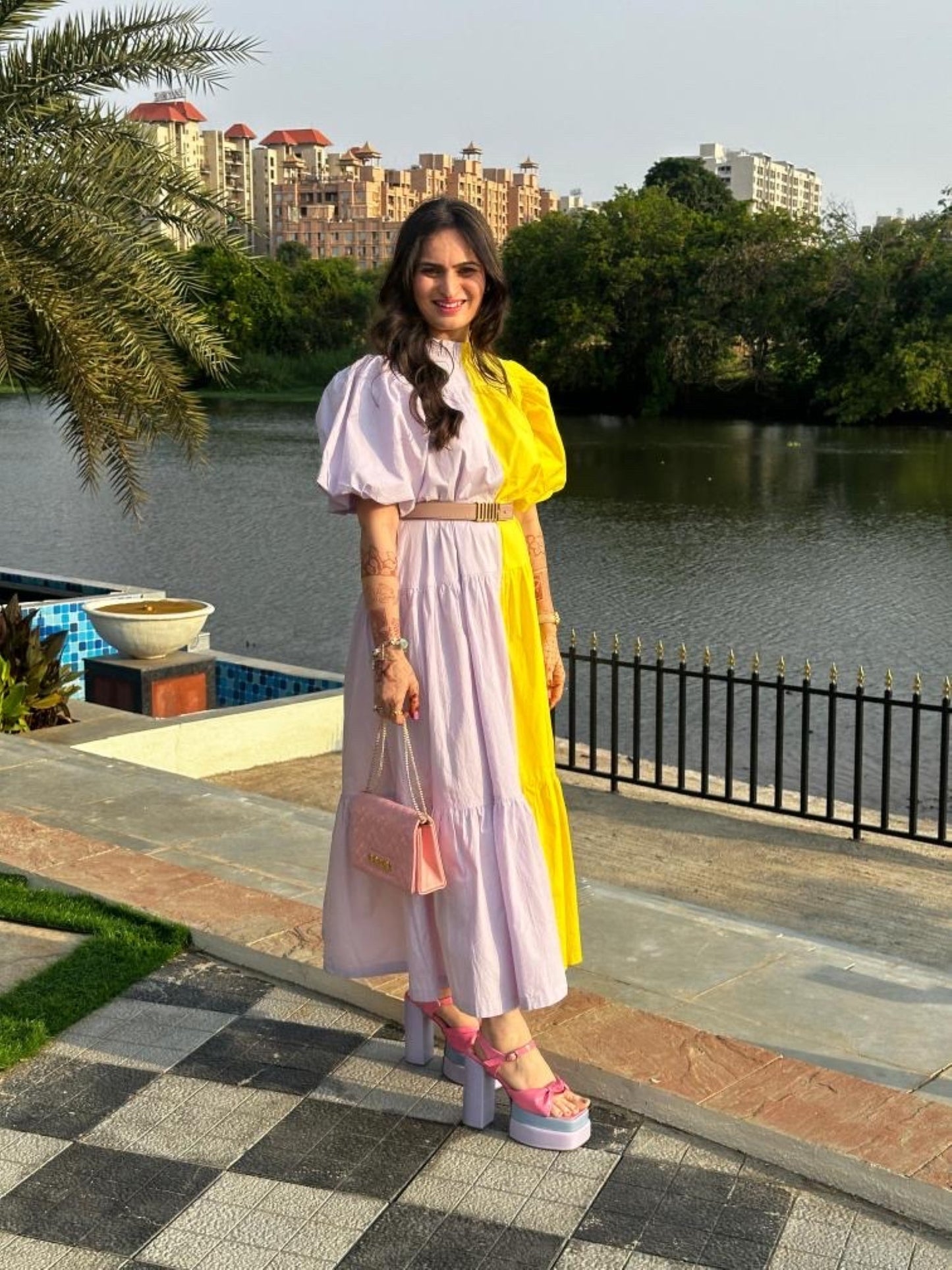 YELLOW BLOCK DRESS WITH SLEEVES