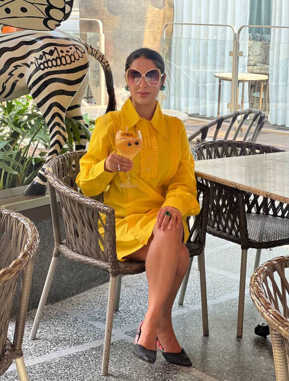 PLEATED SHIRT DRESS - YELLOW