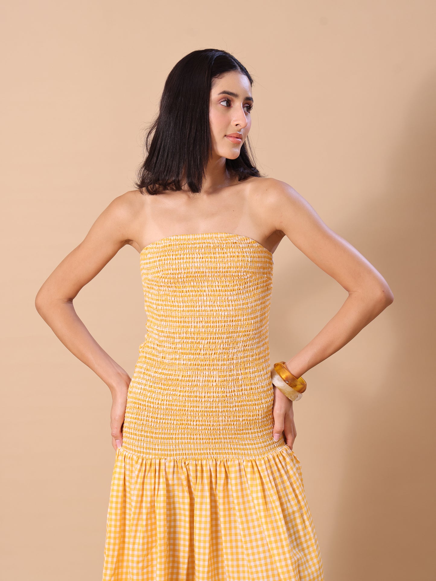 GINGHAM SMOKED TUBE DRESS - MANGO