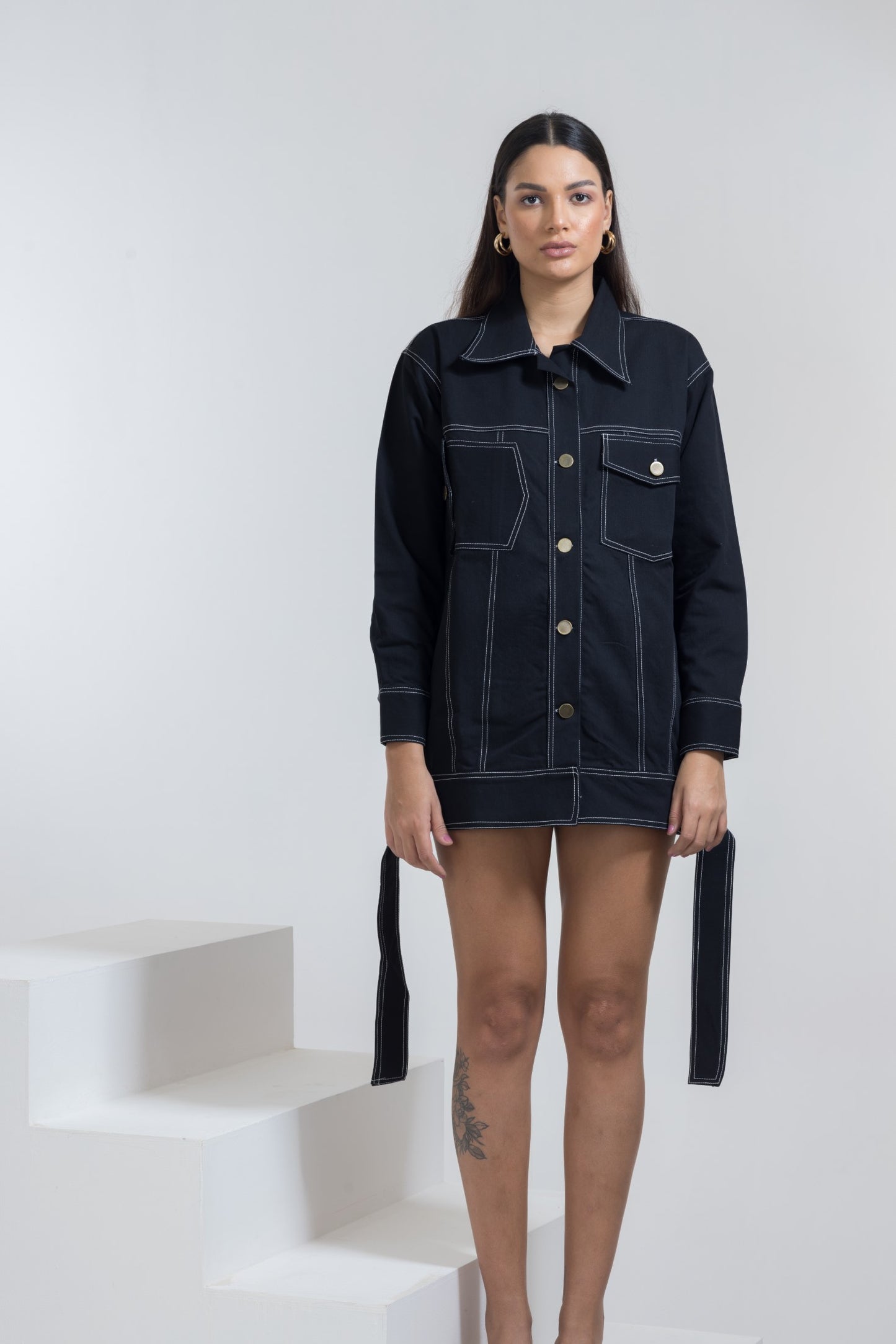 DENIM OVERSIZED JACKET WITH INVERTED POCKETS - BLACK