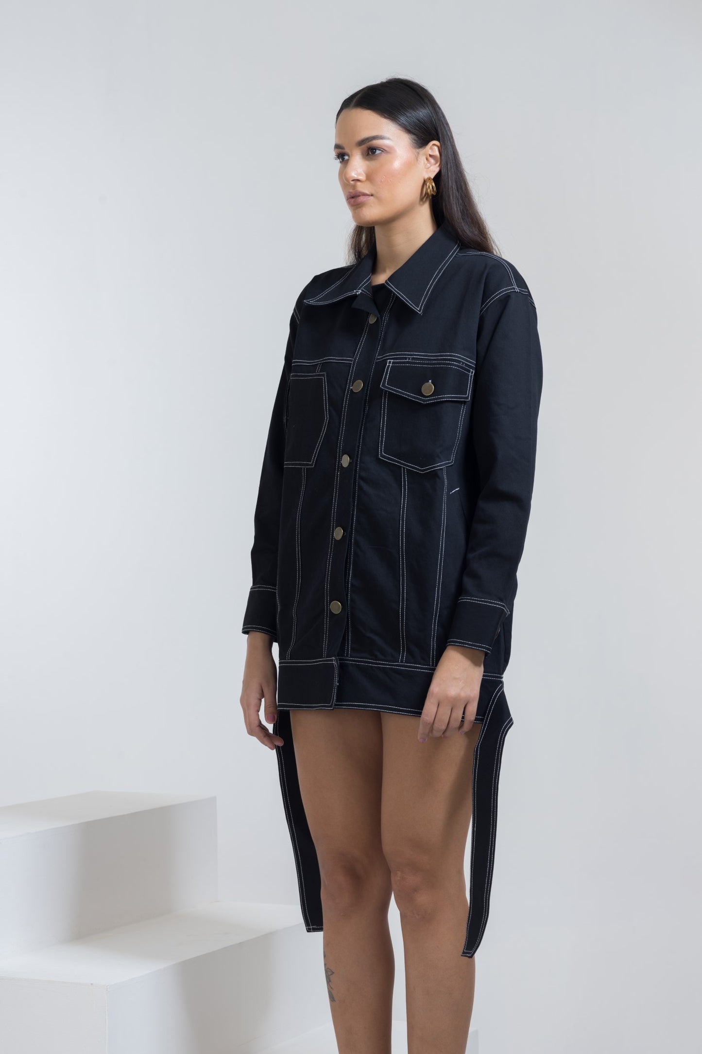 DENIM OVERSIZED JACKET WITH INVERTED POCKETS - BLACK