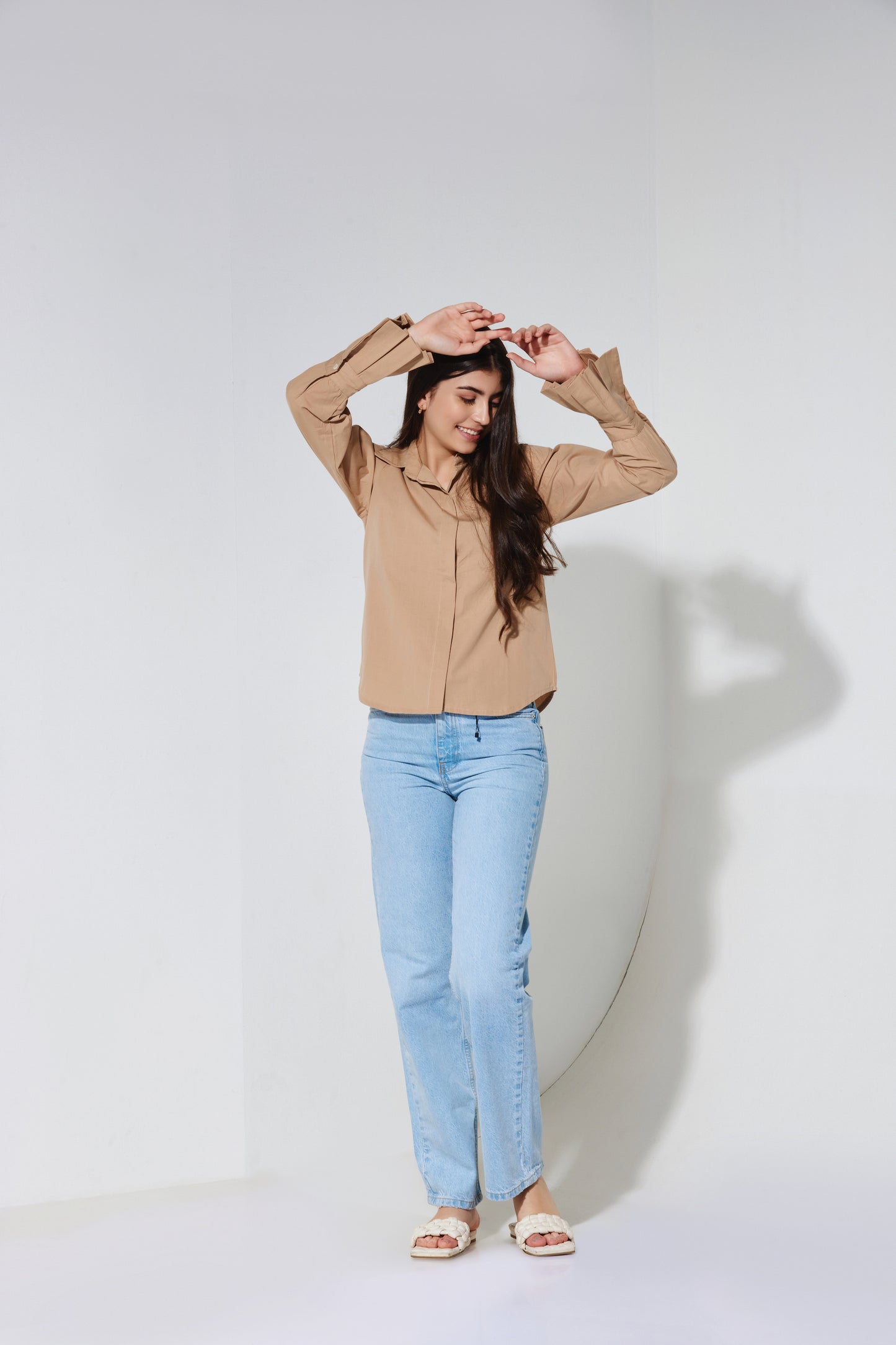 Cotton Poplin Pleated Shirt - Beige